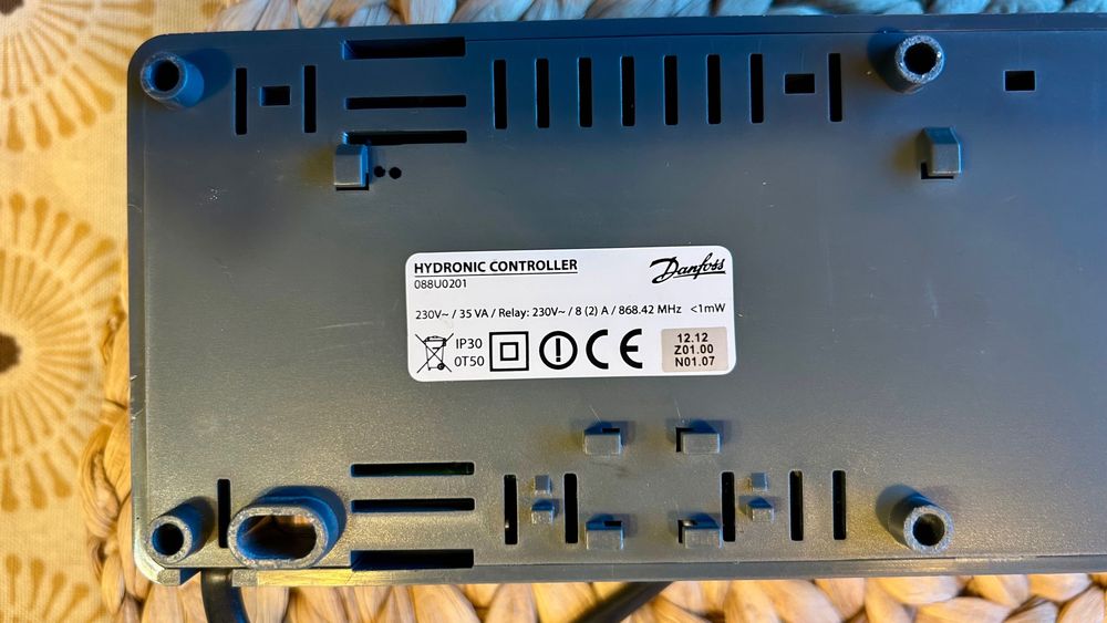 Danfoss Link Hydronic Controller