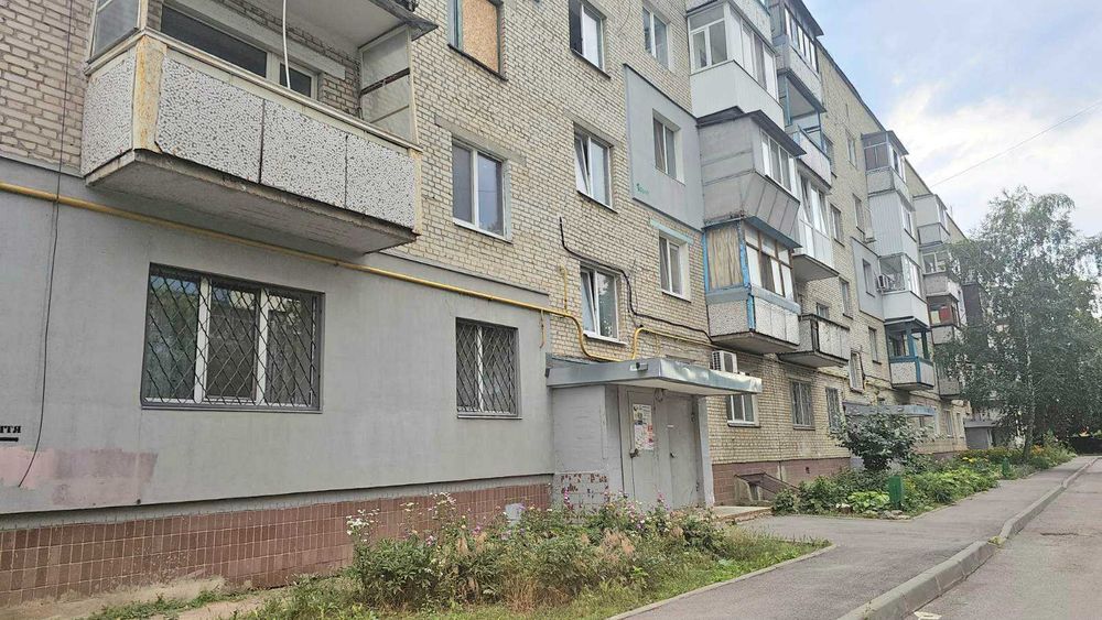 Продаж 1 к. квартири Залютино 10 хв. Холодна Гора