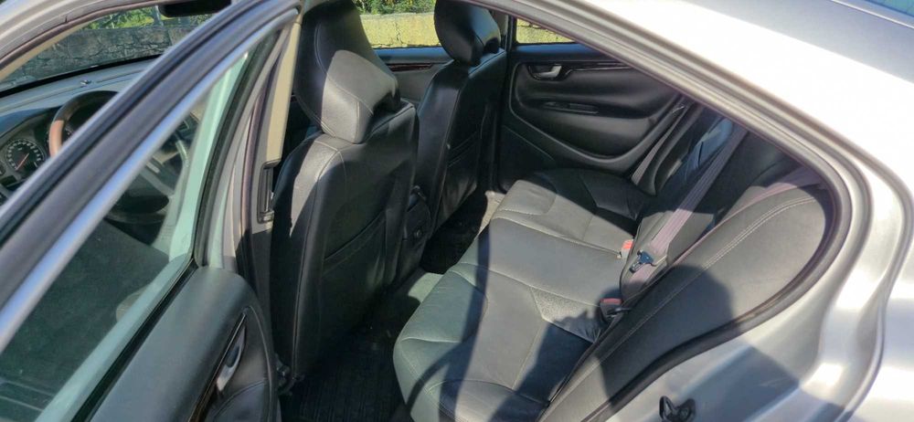 Volvo S60 T5 (2001) | Automático | Excelente estado