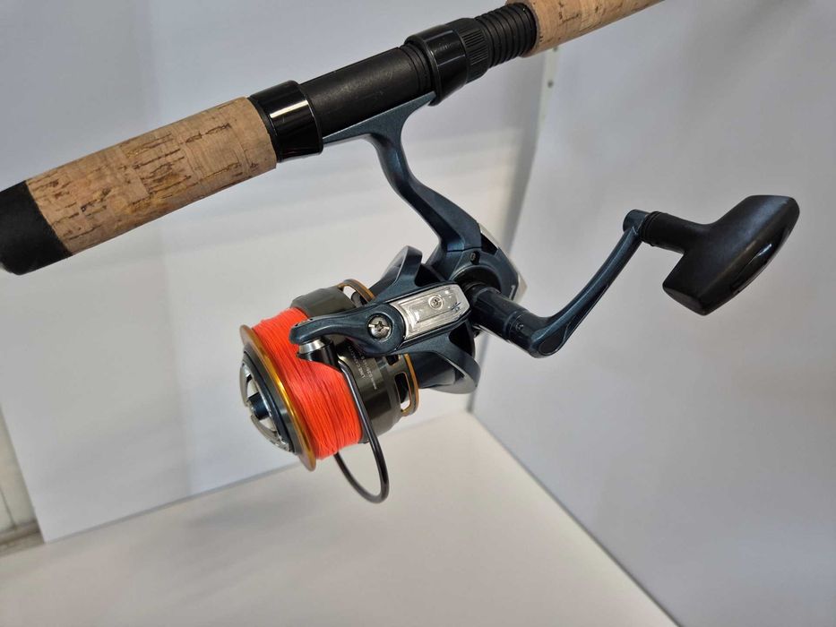 Wędka ROBINSON STINGER 3,30M 20-60G Kołowrotek Shakespeare FR 4500