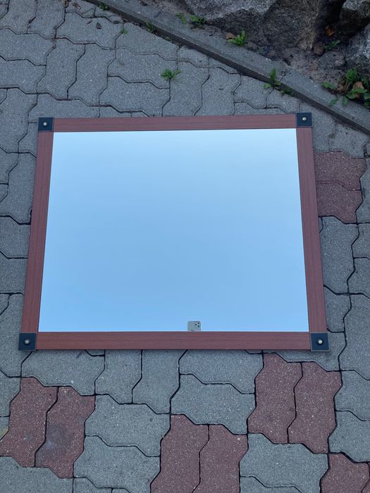 Duże lustro w drewnianej ramie firma VOX