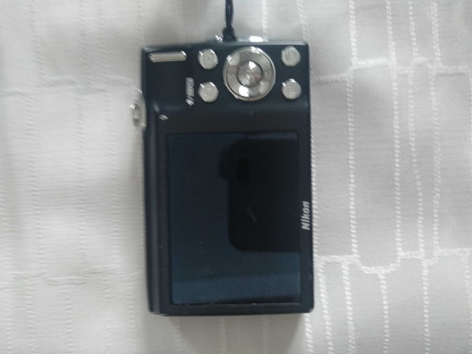 фотоапарат nikon s3000