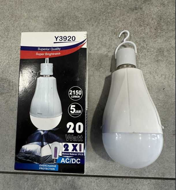 Лампочка з акумулятором 2x18650 20W світлодіодна  автономна