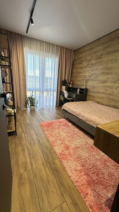 Дуплекс з авторським ремонтом! Вулиця Озерна!