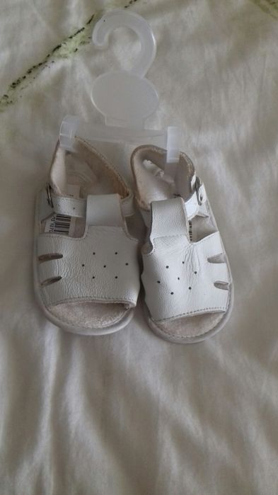 Sandálias bebé tam.18