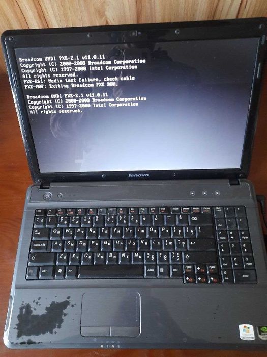 Продам ноутбук LENOVO G550.