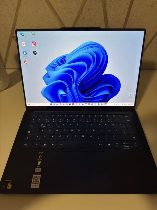 Lenovo Yoga Slim 7x 14Q8X9 – 32GB RAM | 1TB SSD | NOVO