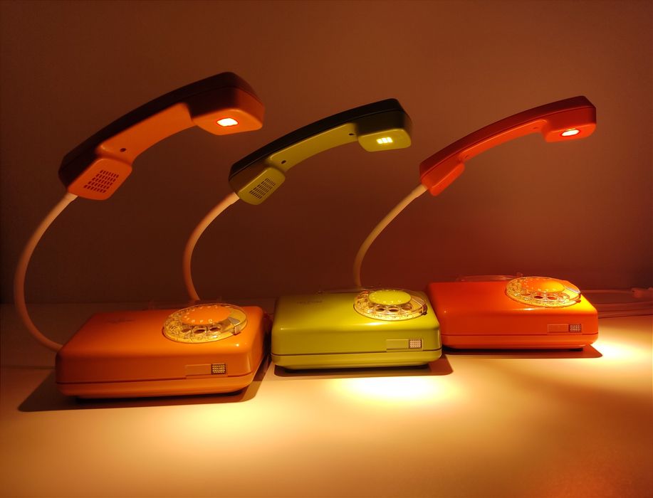 Lampka z telefonu, telefon prl,  rwt tulipan, vintage, retro