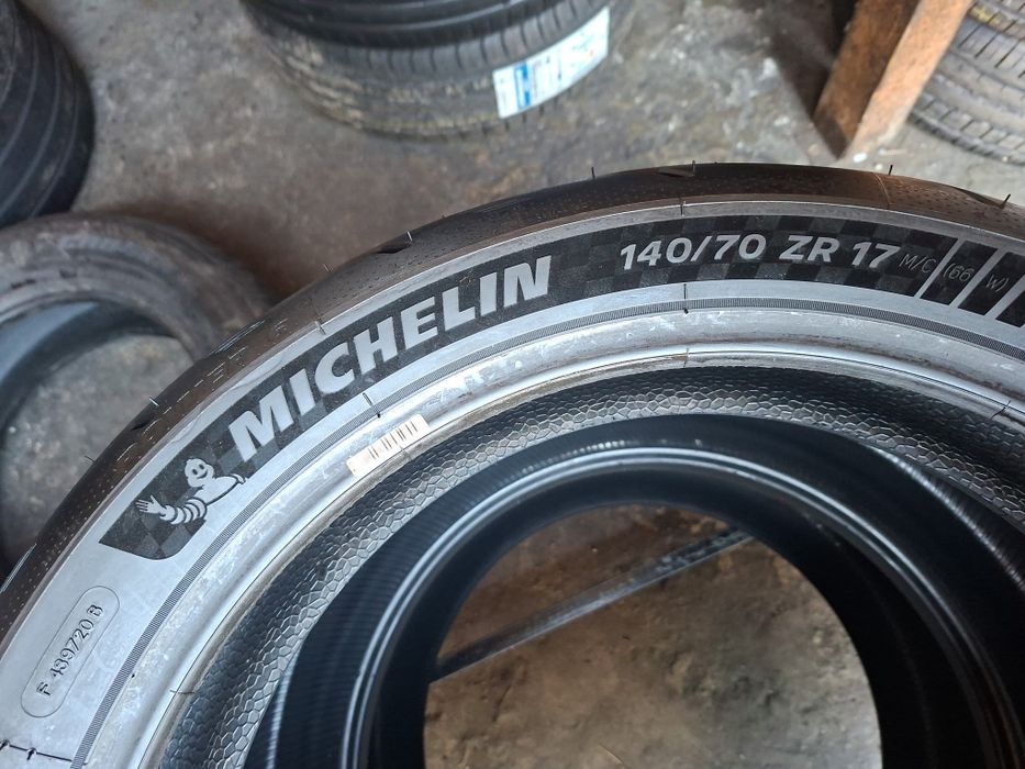 Мотошини 140 70 zr 17 Michelin power 6.