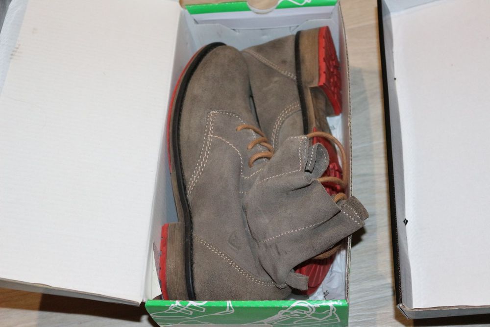 Чоловічі і фірмові черевики Tomaris