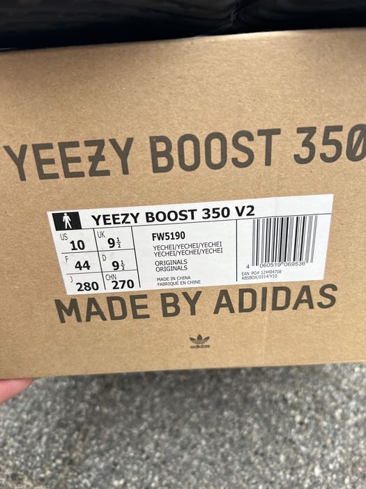Adidas Yeezy Boost 350 V2 Yecheil sneakersy buty niskie czarne 44