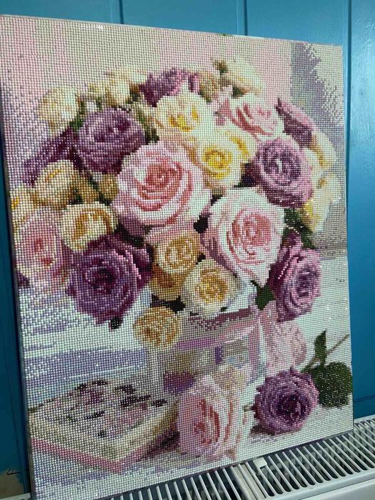Продам картину з алмазноі́ вишивки.