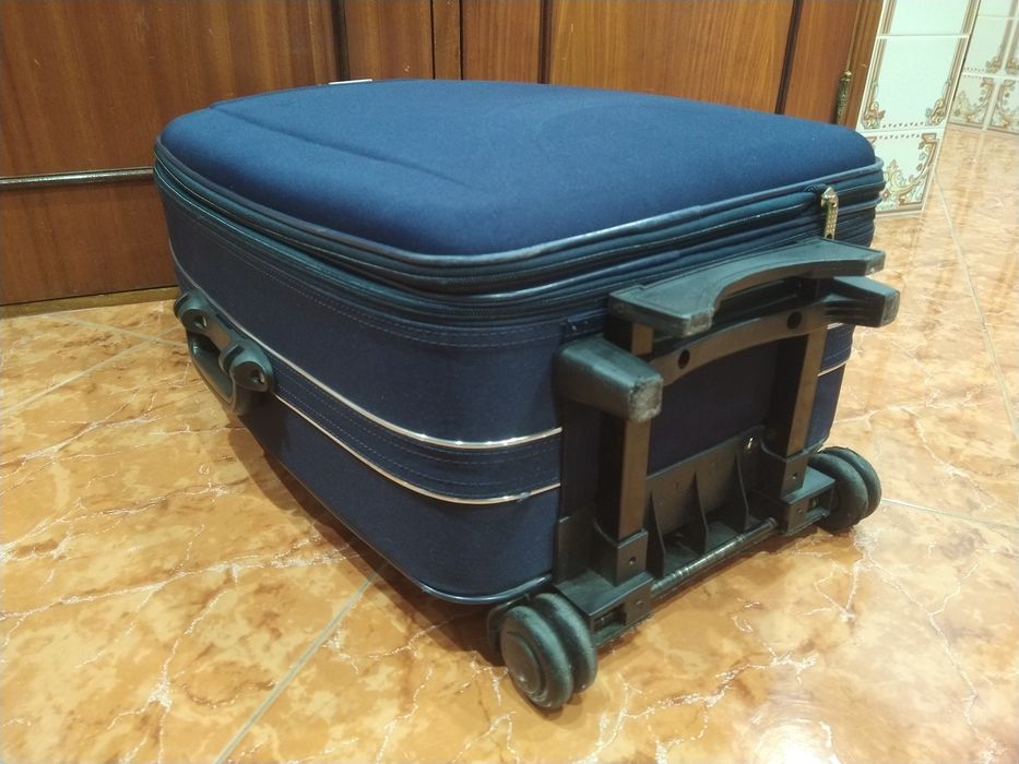 Mala malas de porão até 23 kg viagem casa quarto apartamento vivenda.