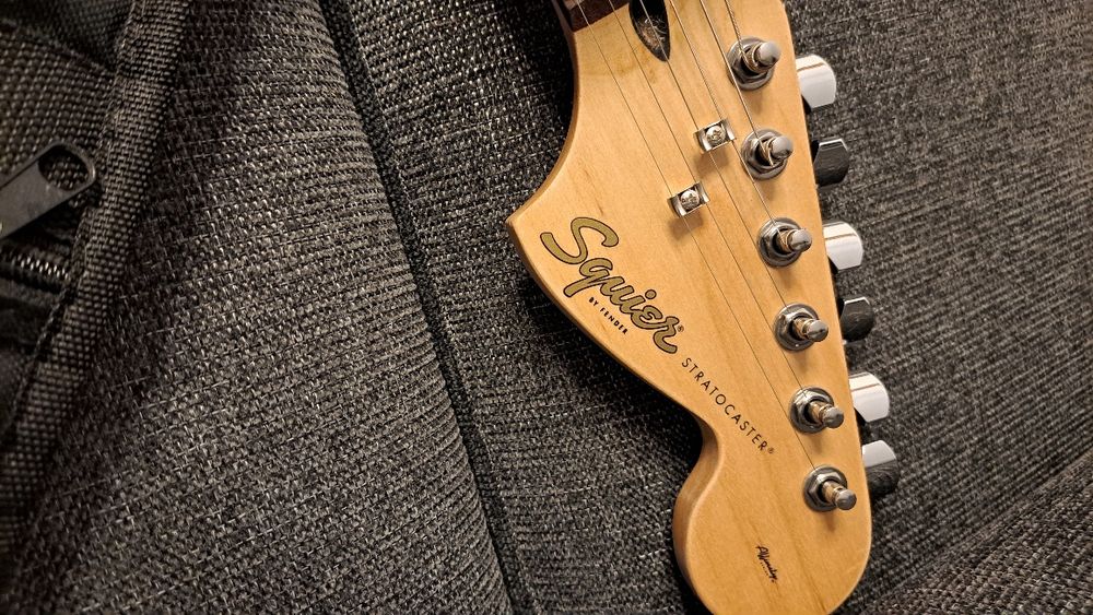 Guitarra eléctrica Fender