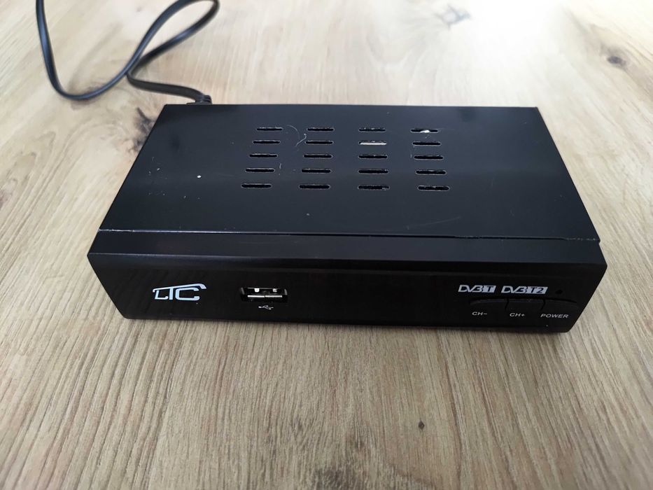 tuner cyfrowy DVB-T2 HEVC H.265 Cabletech URZ0338A.