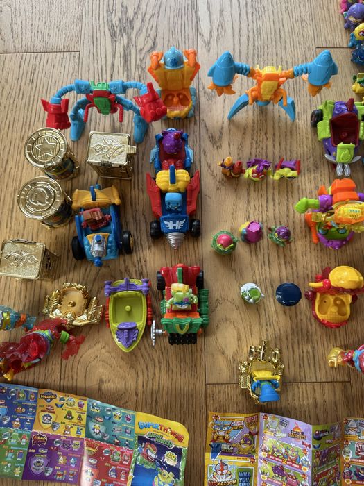 SuperThings Mega Kolekcja – 130+ figurek + pojazdy + Kazoom Lab + puszki