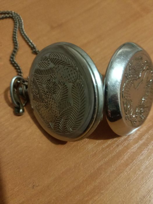 Часы молния глухарь