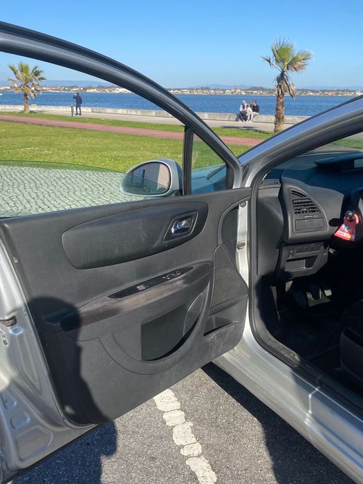 Citroen c4 1.6 hdi gasóleo possiblidade financiamento