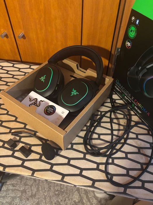 Razer Barracuda X Chroma (Preto)