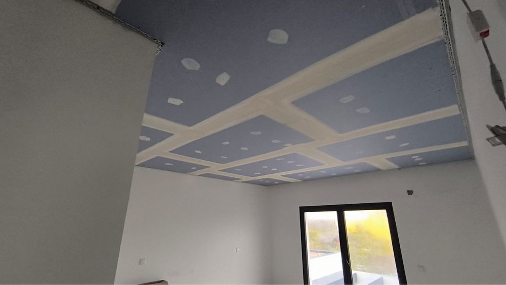 Gesso cartonado pladur