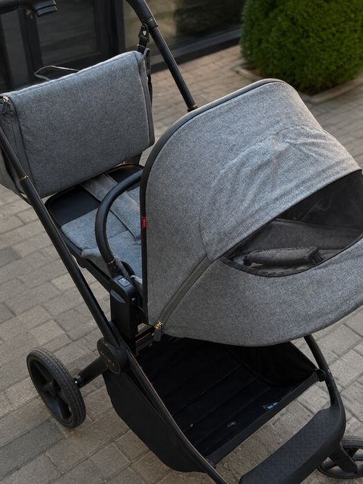 Коляска Carrello Epica 2 в 1