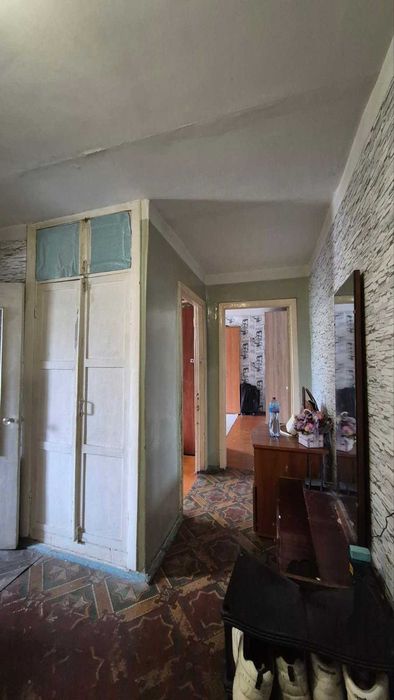 *Зх кімнатна квартира по вул.Жуковського, Олександрівський район