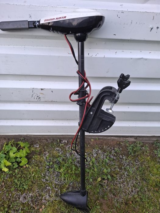 Sprzedam silnik elektrycxny 12V  do łódki
