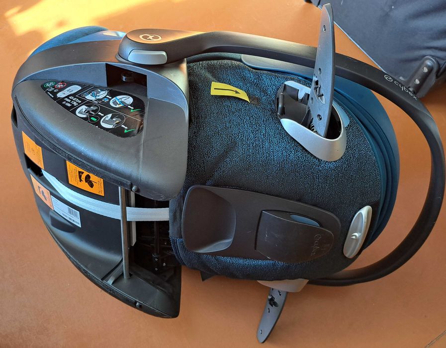 Автокрісло 3 в 1 (кошик, коляска) Німеччина