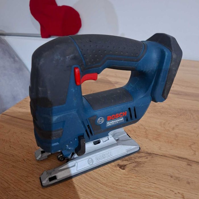 Bosch GST 18v-Li B wyrzynarka
