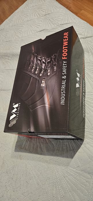 Buty robocze  bezpieczne VM California- S1P SRC ESD