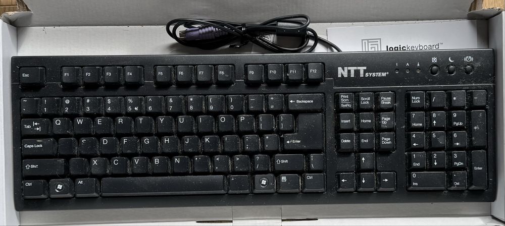 Klawiatura do komputera PC sprawna 100%