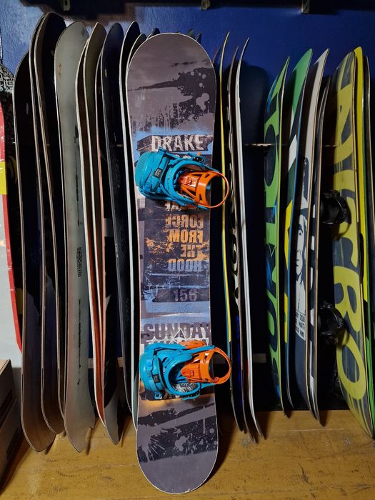 Komplet deska snowboardowa Drake Force 156 cm