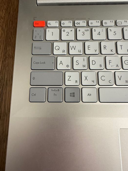 ASUS vivobook pro 16 Oled