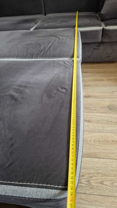 Narożnik+ fotel+ pufa w bardzo dobrym stanie (260x260cm)