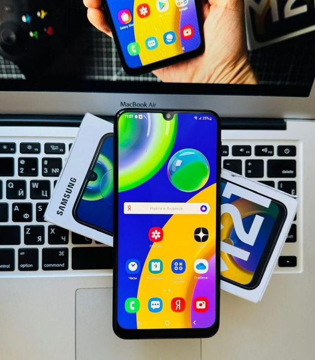 Samsung m21 4/64гб 6000mAh