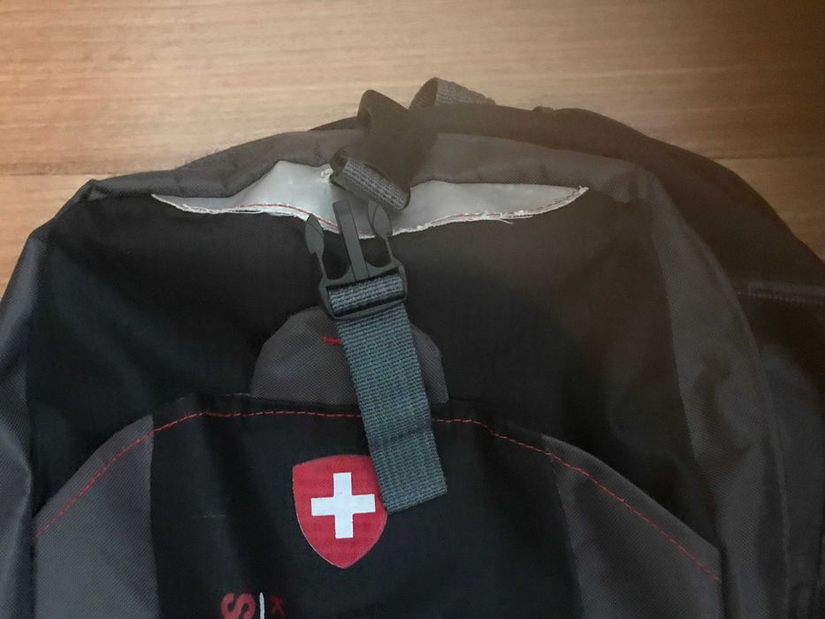 Mochila preta Keep walking Switzerland