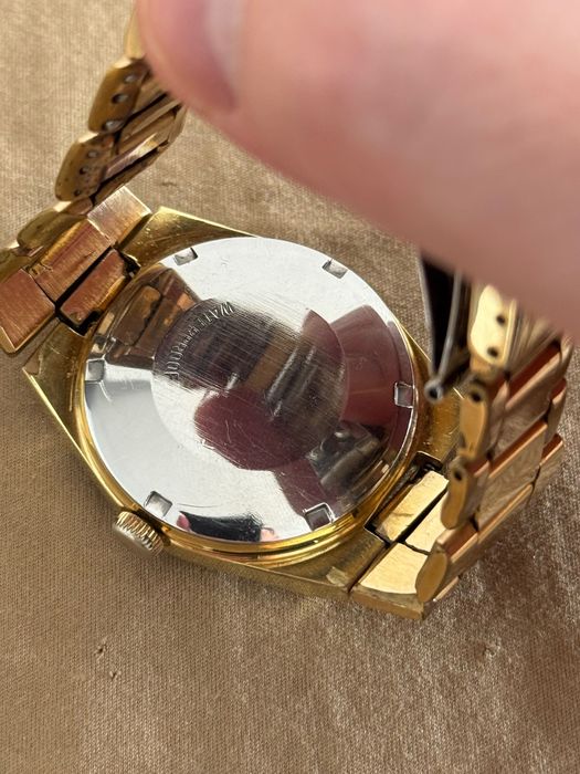 Omega genéve  watch