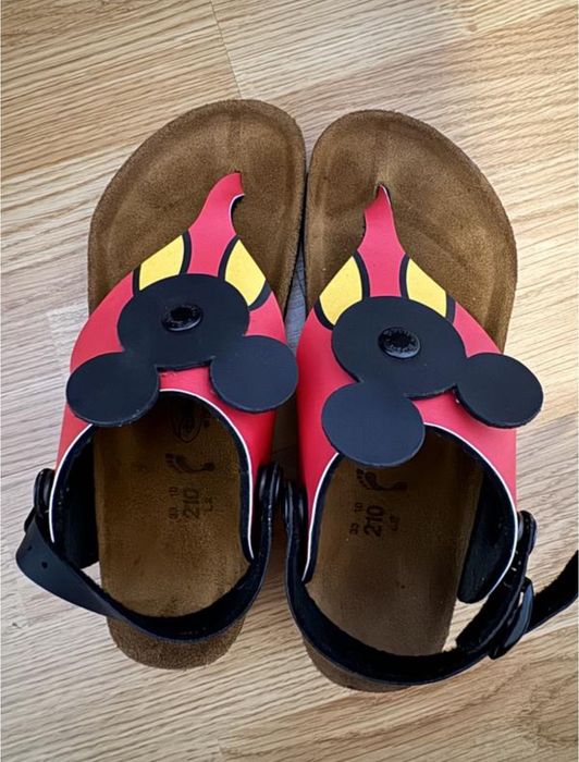 Босоніжки сандалі Disney