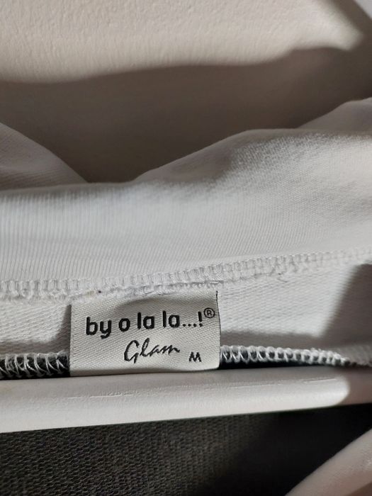 Bluza z kapturem by o la la