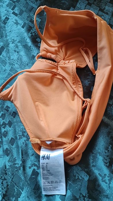 Гарний купальник H&M в новому стані