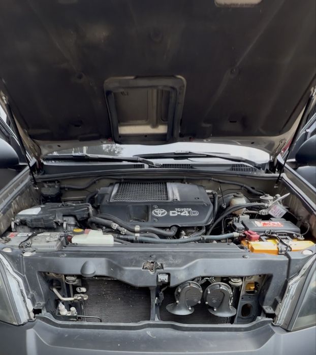 Продам Toyota Land Cruiser Prado 120