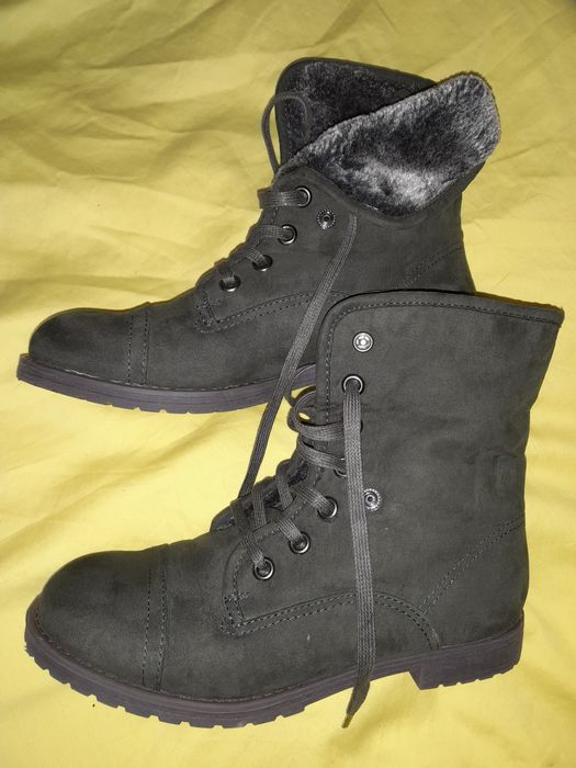 Черевики жіночі нові.