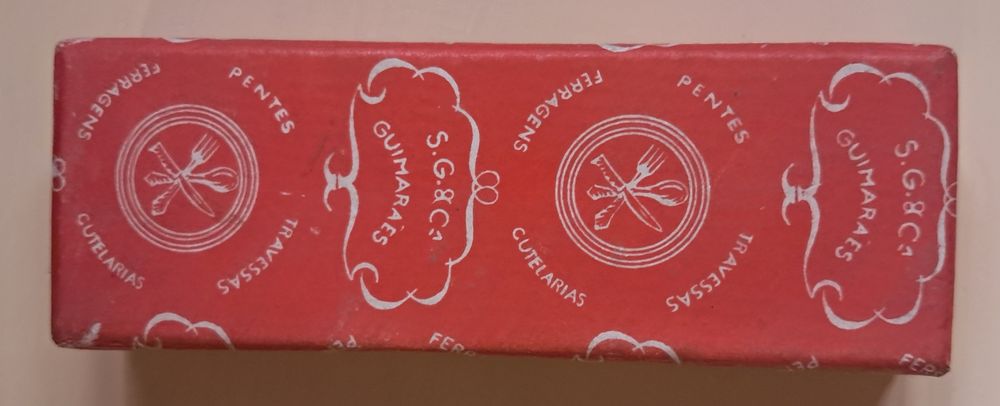 Caixa em Cartao para Talheres da Fábrica de Guimarães SG & Ca.