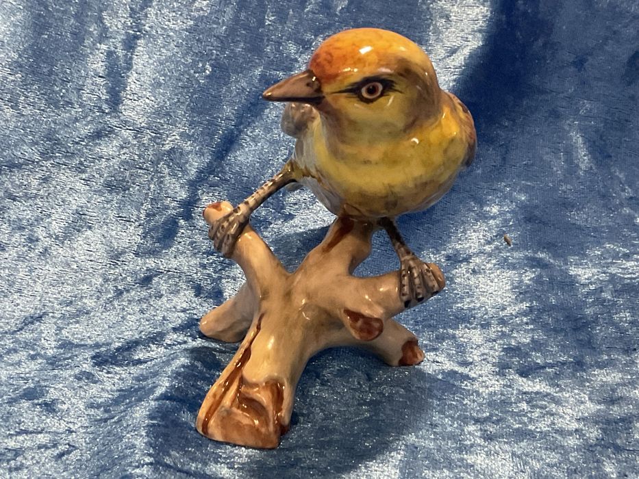 Ave vista alegre porcelana pintura manual 12 cm. Anúncios abaixo