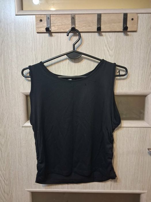 Bluzka bez rękawów