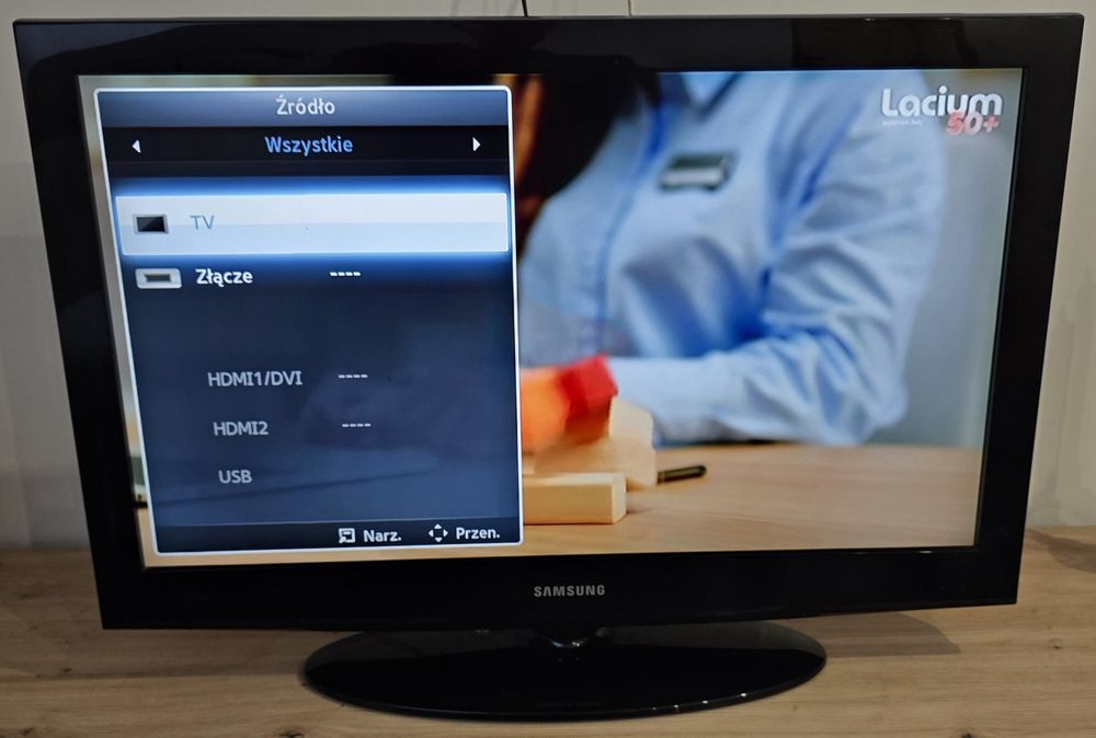 Telewizor Samsung LE32D400E1W 32" + TV pilot