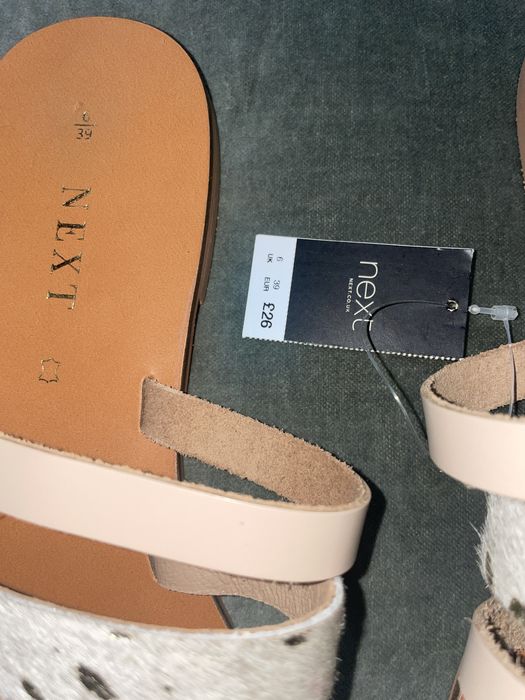 NEXT piękne skórzane klapki NOWE 39