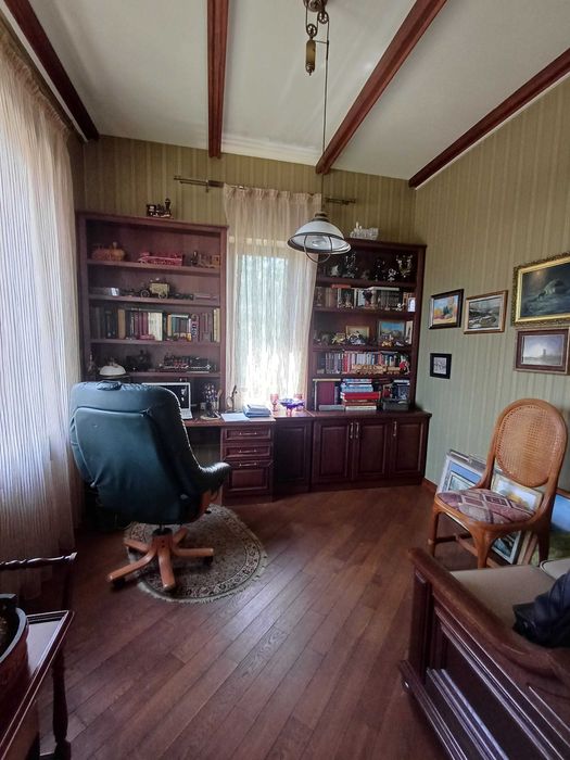 Продам сучасний будинок біля Харкова, Люботин, 192.7 м2 18 сот