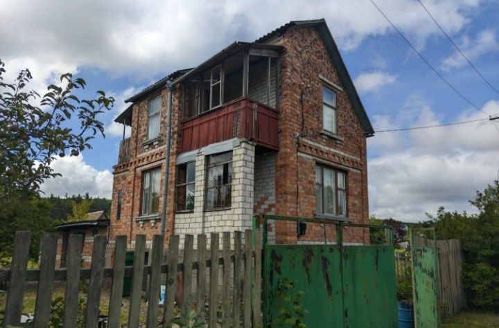 Продам дачу на масиві барашівському