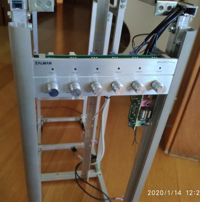 Caixa PC Alumínio controlador de ventoinhas